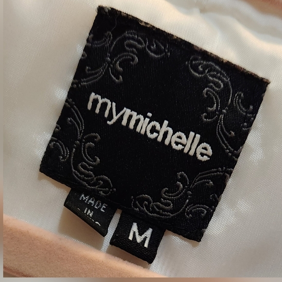 Faux Fur Vest - Picture 3 of 11